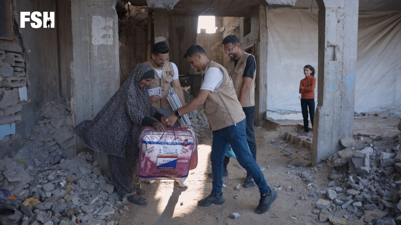 Thermal blanket distribution